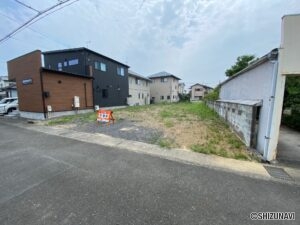 【建築条件なし】80坪以上　2世帯住宅　店舗兼住居等におすすめです。の物件画像