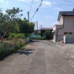 東側前面道路