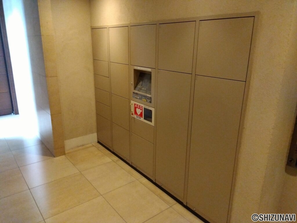 宅配ボックス