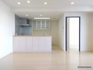 リビングダイニング