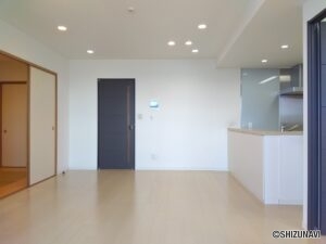 リビングダイニング