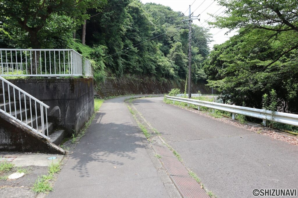 【25.03成約】沢地小学校まで徒歩約２分！三島市富士見台の中古住宅！の画像