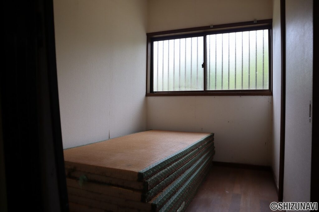 【25.03成約】沢地小学校まで徒歩約２分！三島市富士見台の中古住宅！の画像
