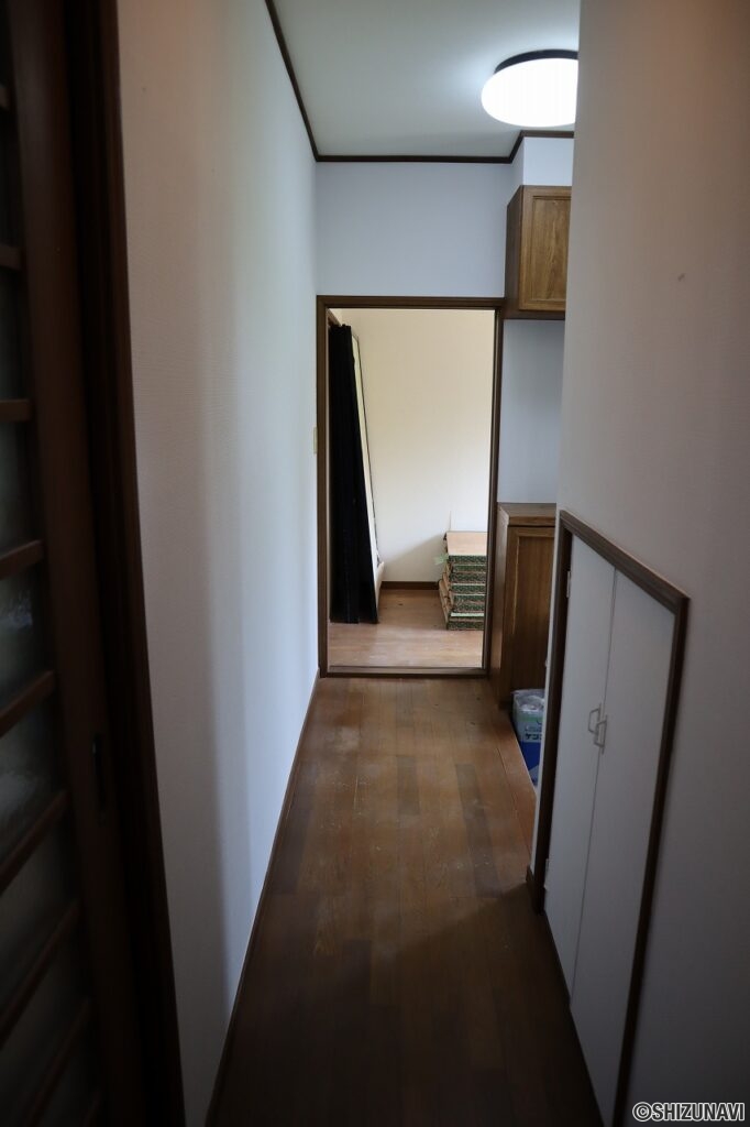 【25.03成約】沢地小学校まで徒歩約２分！三島市富士見台の中古住宅！の画像