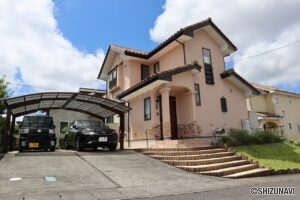 三島市佐野見晴台 中古戸建 駐車場4台可の物件画像