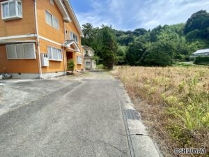 建物までの通路です