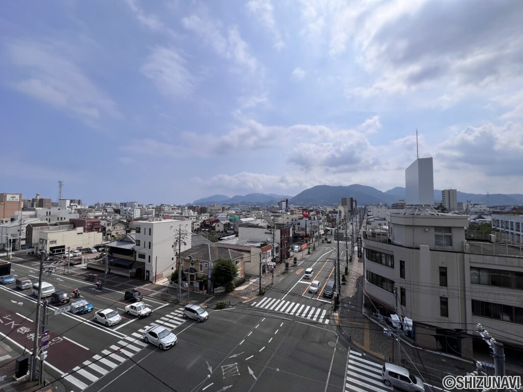 【ディーグランセ駿府Ⅱ】6階　2LDK角部屋　100㎡越えのお部屋の画像