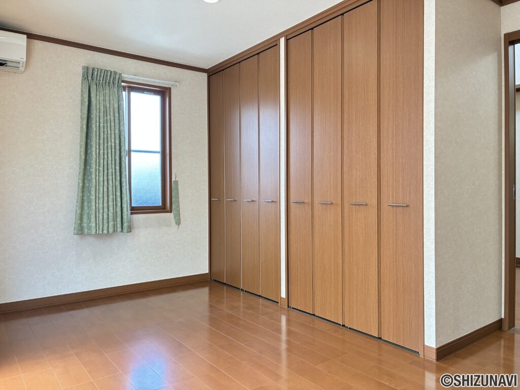 磐田市国府台