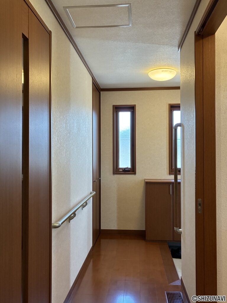 磐田市国府台
