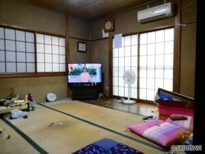 1階8帖和室
