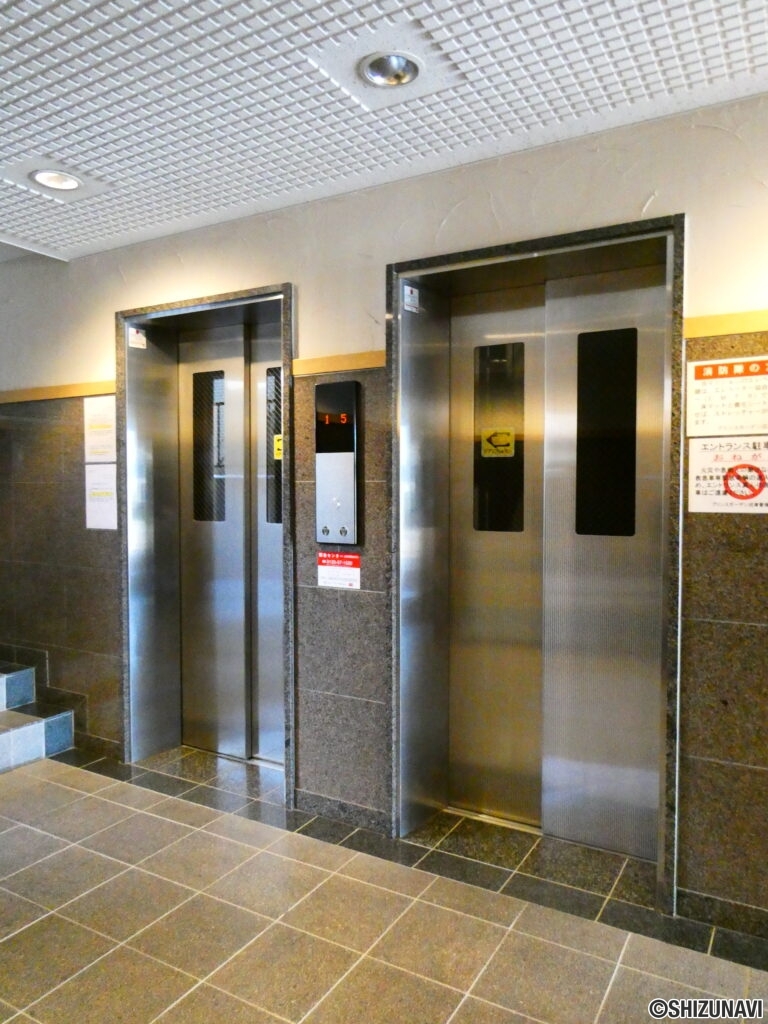 エレベーター