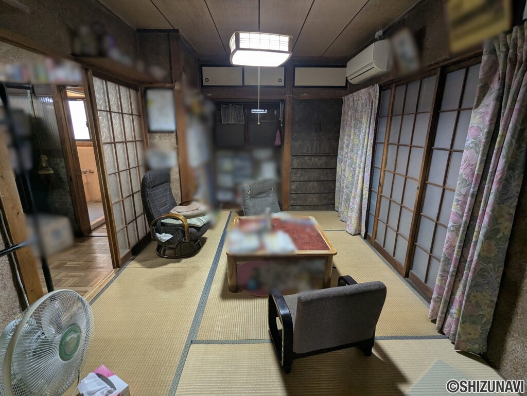 静岡市　葵区東瀬名町　室内