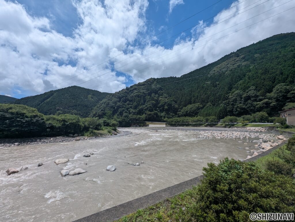 葵区坂ノ上　古民家カフェ　店舗付き住宅の画像