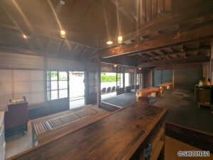 葵区坂ノ上　古民家カフェ　店舗付き住宅の物件画像
