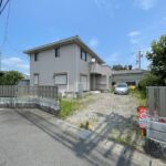 敷地全体です　※庭木剪定前