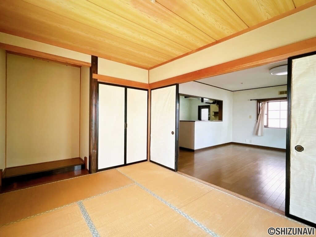 1階和室　別角度です。