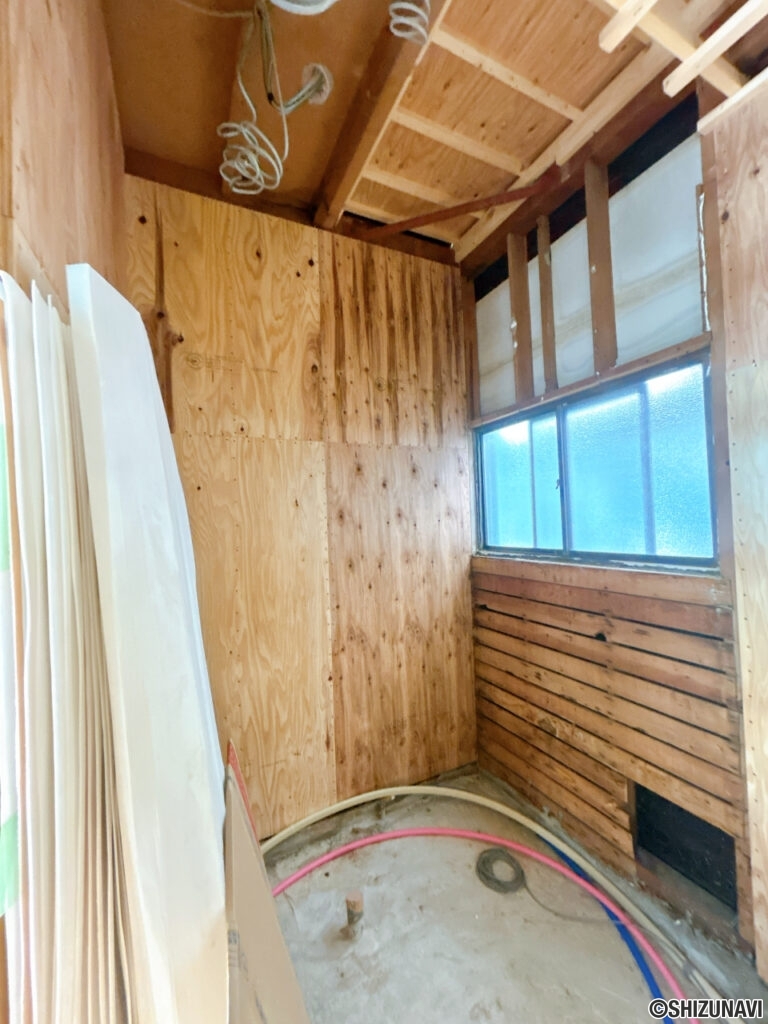 【リフォーム中/浴室】ユニットバスの交換を行います。