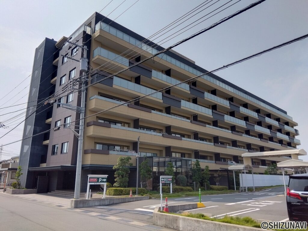 沼津市大岡　グランアネシス沼津大岡　外観
