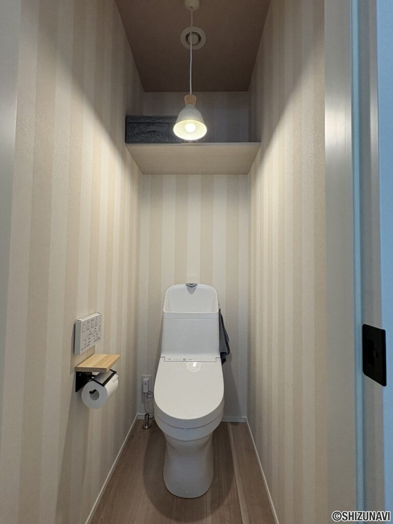 トイレ 2階