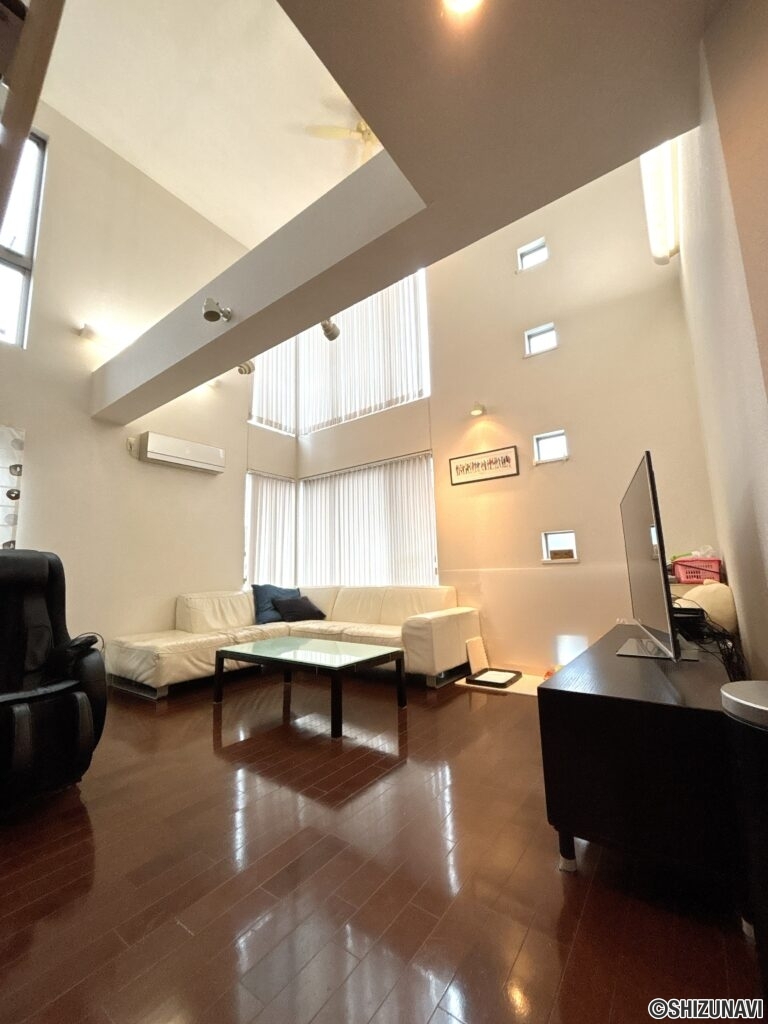 御殿場市神山　戸建　内観