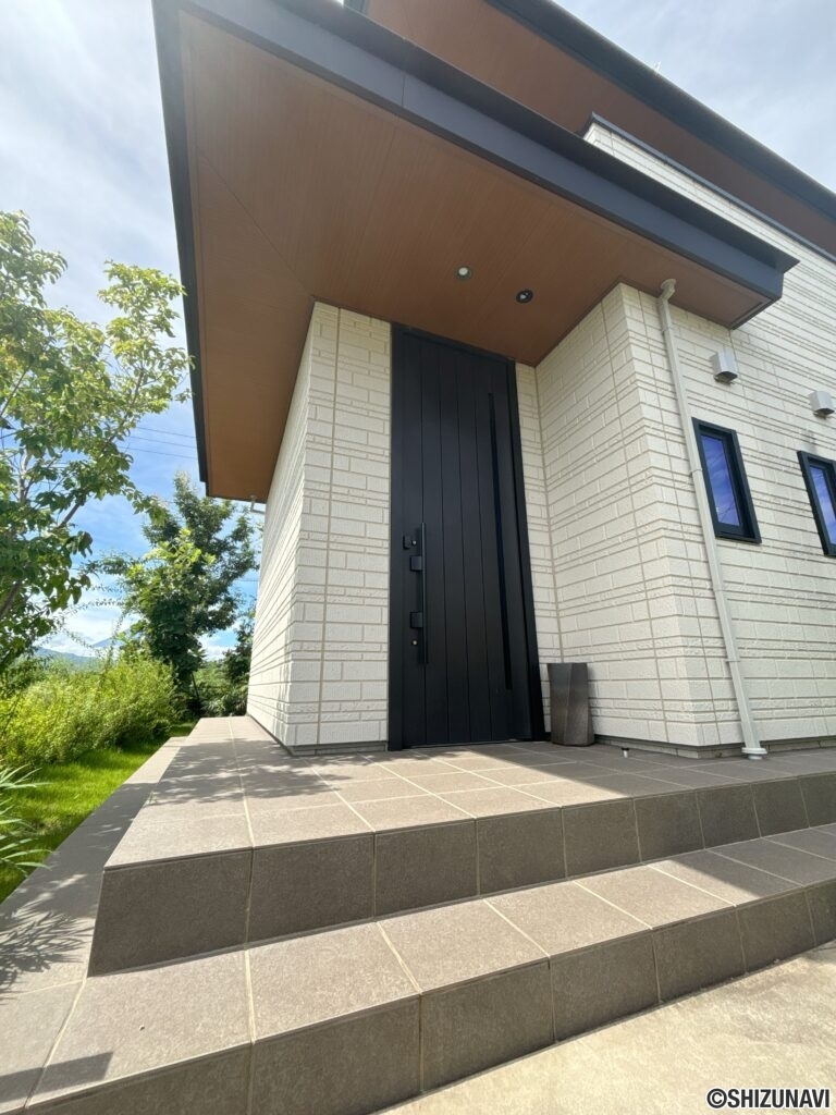 三島市塚原新田　戸建　外観