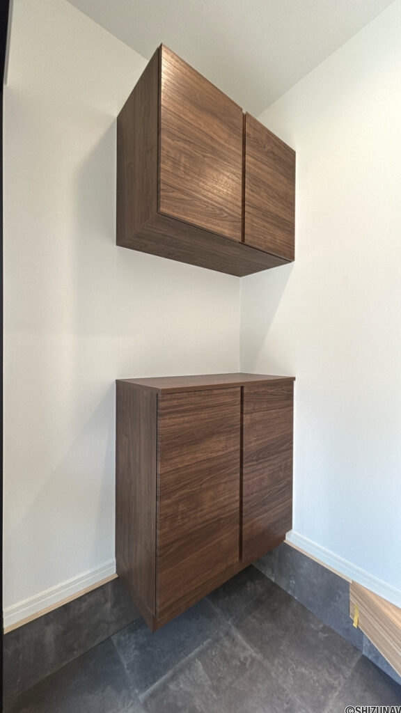 【リフォーム済み/シューズボックス】シューズボックスは永大産業の新品に交換しました。