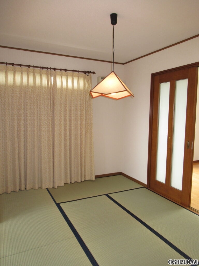 富士市伝法　内観