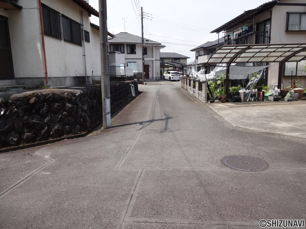 野中戸建て　接道2