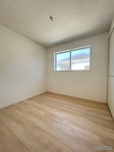 葵区　新築　部屋