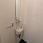 トイレ　手洗いは別になります。