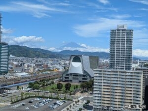 ☆JR東静岡駅徒歩7分！『タワー・ザ・ファースト静岡』富士山向きの17階☆の物件画像