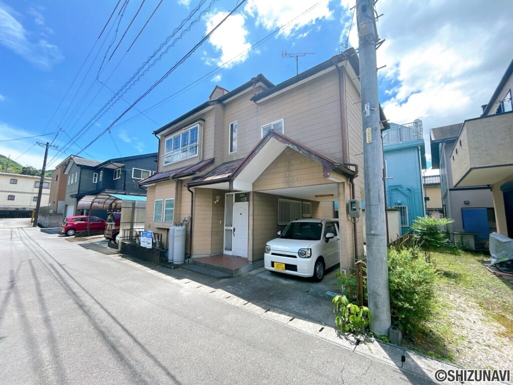 カチタス　三輪　外観