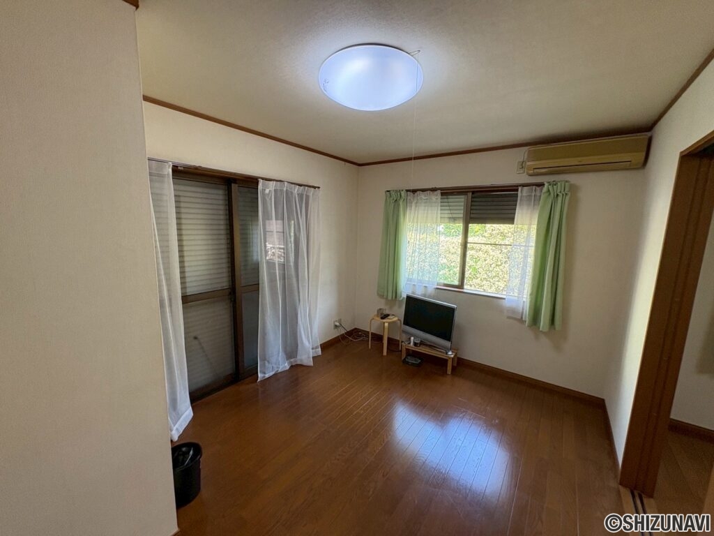 大人見 戸建て