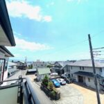 今泉6丁目　3階建てインナーガレージ付き５ＬＤＫ　大手ハウスメーカー建築の中古建ての画像