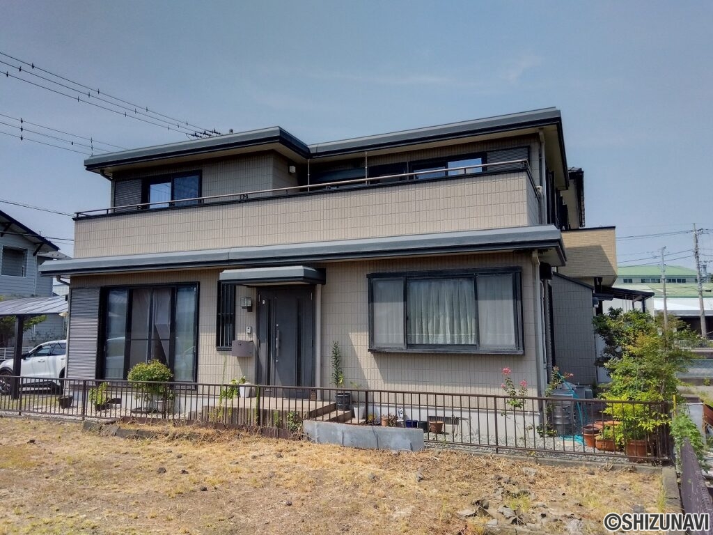 富士市前田　中古住宅　外観