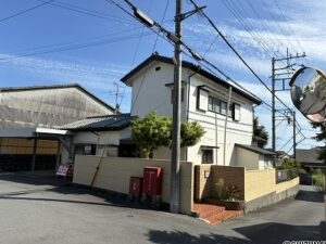 富士市厚原　中古住宅　外観
