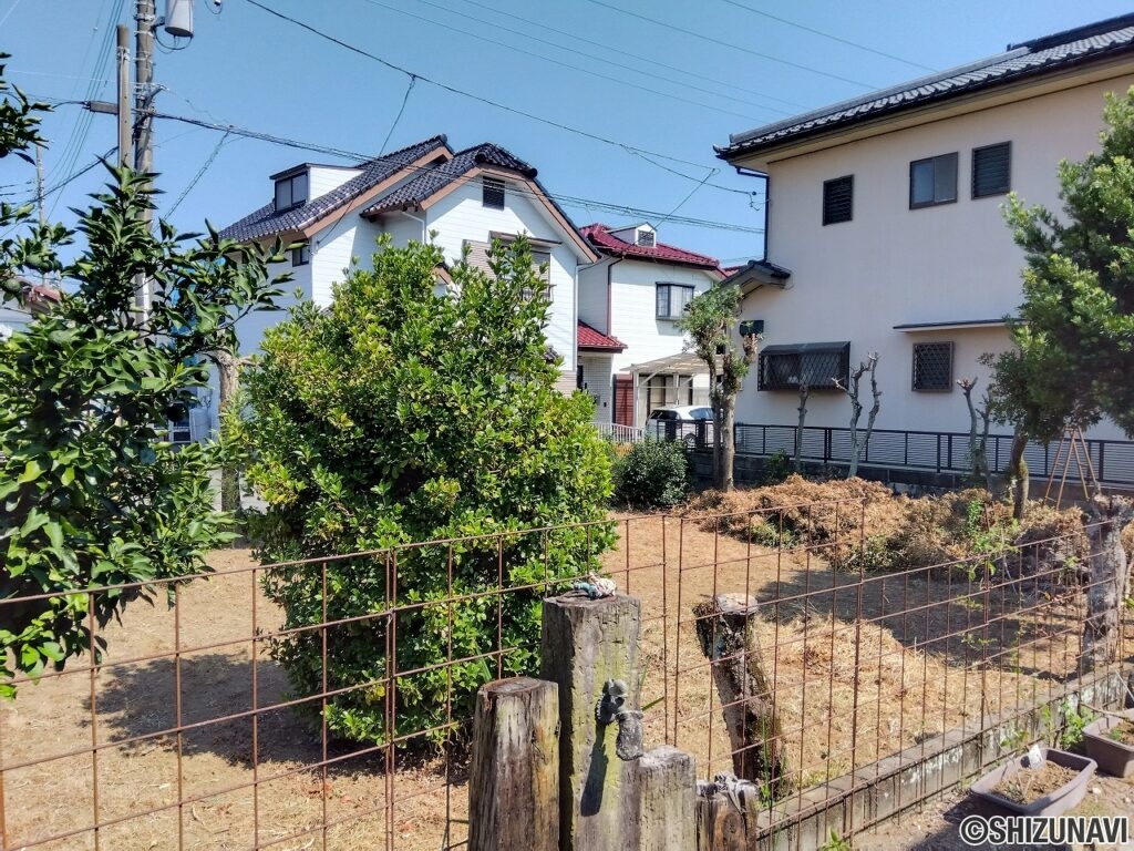 三島市安久　売り土地　現地