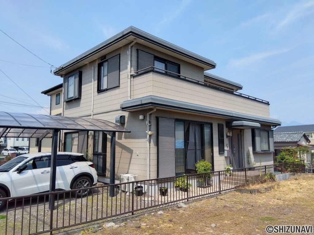 富士市前田　中古住宅　外観