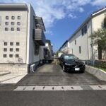 駐車場　普通車２台も問題なく止められます