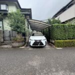 駐車場は嬉しいカーポート付です♪
