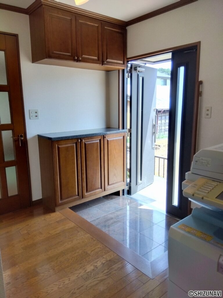 富士市前田　中古住宅　内観