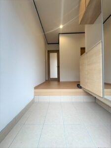 焼津市すみれ台一丁目リフォーム済み中古住宅　の画像