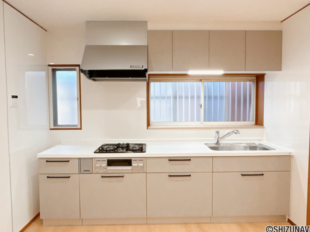 カチタス　三輪　キッチン