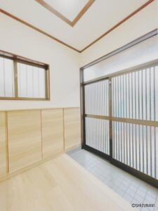 入山瀬玄関2