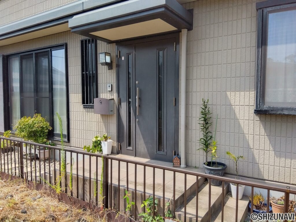 富士市前田　中古住宅　外観