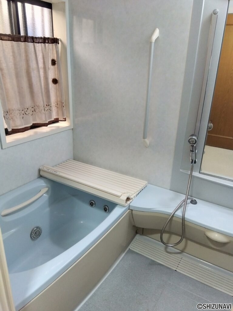 富士市前田　中古住宅　内観
