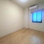 エコカラット採用の5帖洋室です。