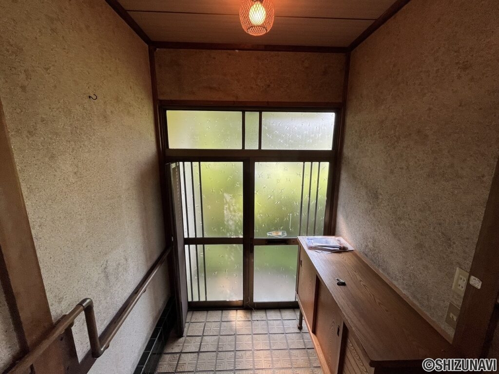 田方郡函南町平井　中古住宅の画像
