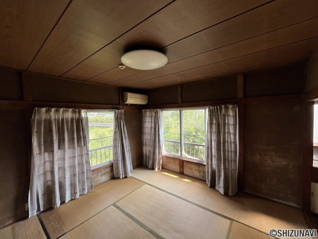 田方郡函南町平井　中古住宅の画像