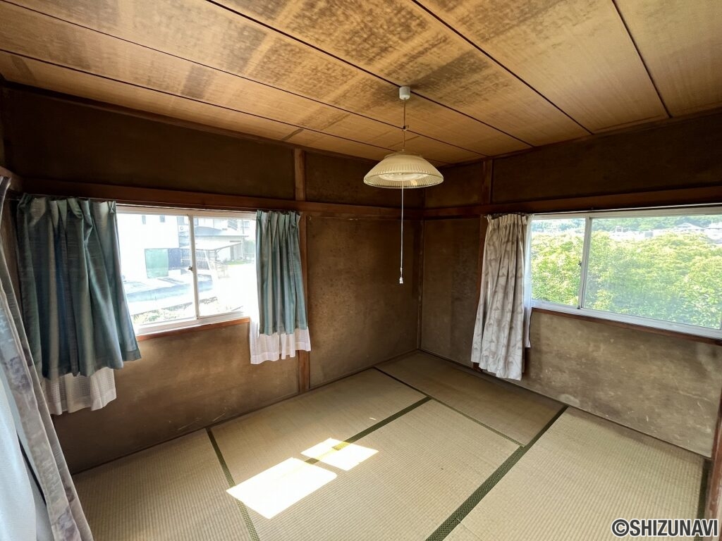 田方郡函南町平井　中古住宅の画像